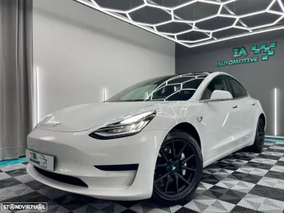Tesla Model 3 2019 - 202000km