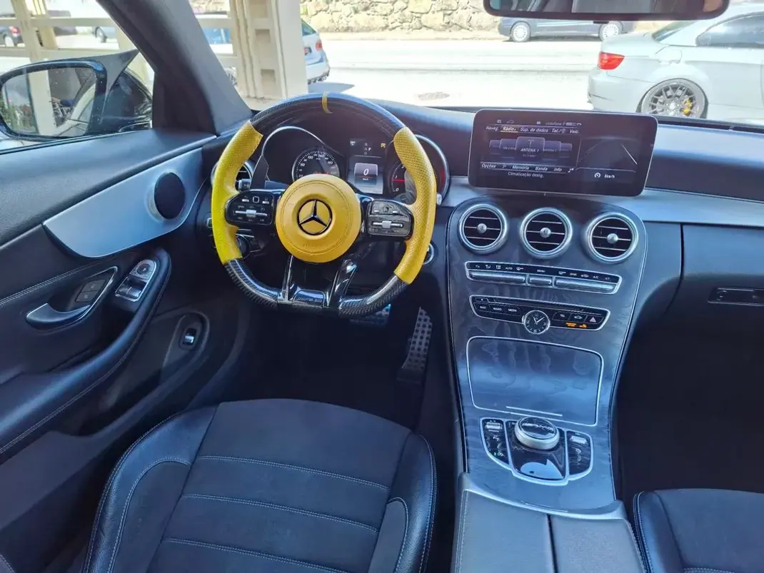 Mercedes-Benz C 220 2016 - 26500 EUR, 181000 km - AUTO.MOTO.pt - 181000km - foto 25 de 32