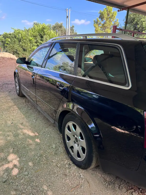Audi A4 Avant 2003 - 5100 EUR, 366500 km - 366500km - foto 10 de 14