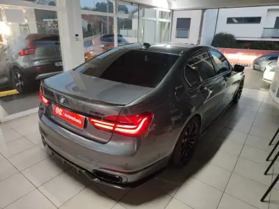 BMW 740 2018 - 30750 EUR, 246000 km - AUTO.MOTO.pt - 246000km - foto 12 de 40