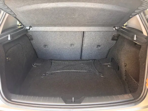 BMW 116 2013 - 9000 EUR, 210000 km - 210000km - foto 7 de 15