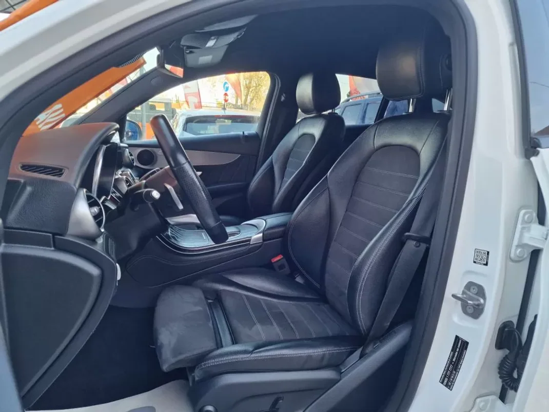 Mercedes-Benz GLC 220 2019 - 48500 EUR, 120000 km - AUTO.MOTO.pt - 120000km - foto 15 de 28