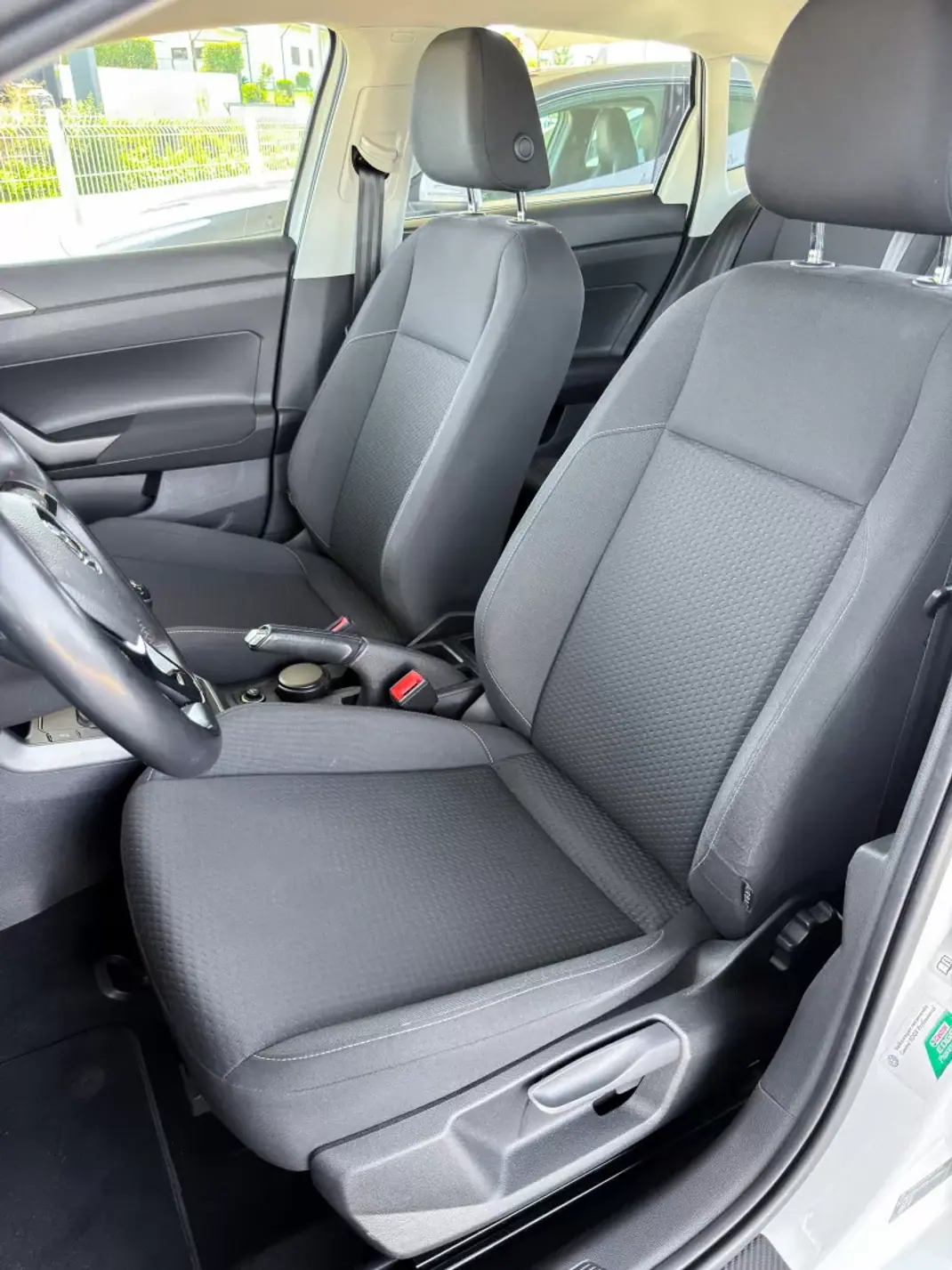 Volkswagen Polo 2018 - 12500 EUR, 112178 km - 112178km - foto 18 de 21