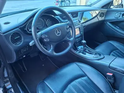 Mercedes-Benz CLS 320 2006 - 14900 EUR, 299952 km - 299952km - foto 23 de 38