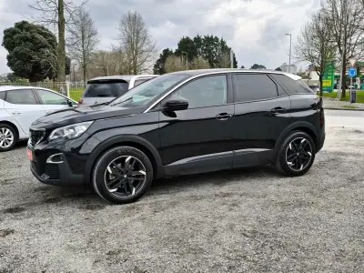 Peugeot 3008 2018 - 15990 EUR, 200391 km - AUTO.MOTO.pt - 200391km - foto 6 de 25