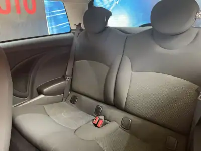 MINI One 2011 - 8500 EUR, 230000 km - AUTO.MOTO.pt - 230000km - foto 30 de 35