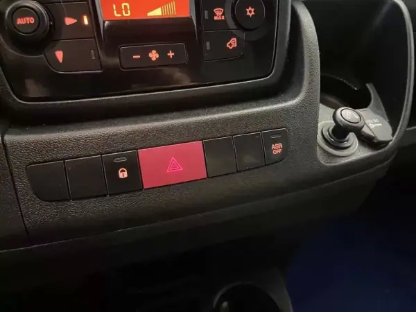 Fiat Ducato 2019 - 22500 EUR, 154000 km - 154000km - foto 24 de 29