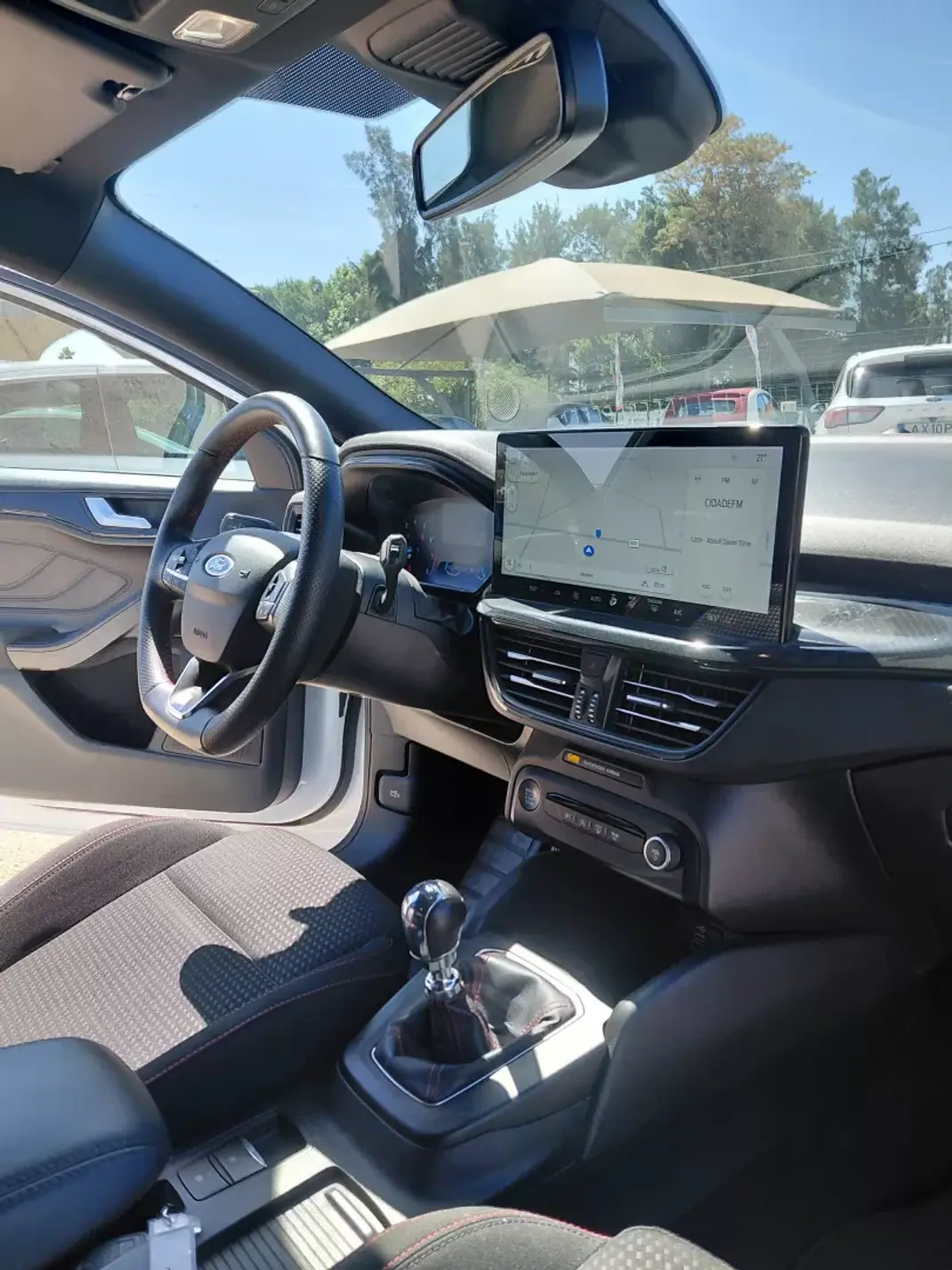 Ford Focus 2023 - 17900 EUR, 70000 km - AUTO.MOTO.pt - 70000km - foto 8 de 14