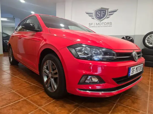 Volkswagen Polo 2018 - 14480 EUR, 138507 km - AUTO.MOTO.pt - 138507km - foto 9 de 45