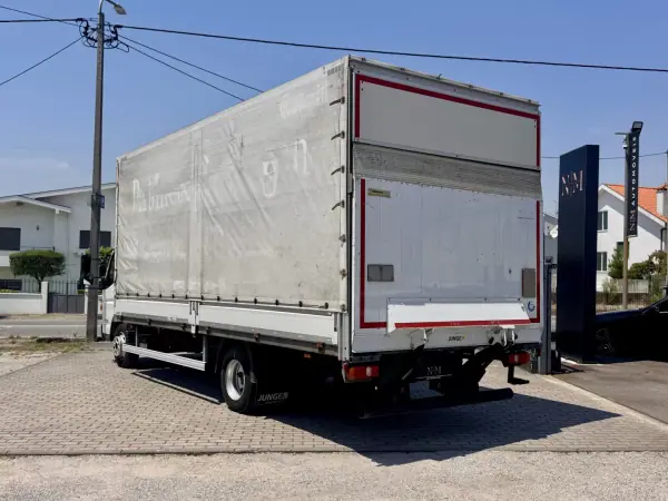 Mitsubishi 2018 - 24990 EUR, 305000 km - AUTO.MOTO.pt - 305000km - foto 4 de 14