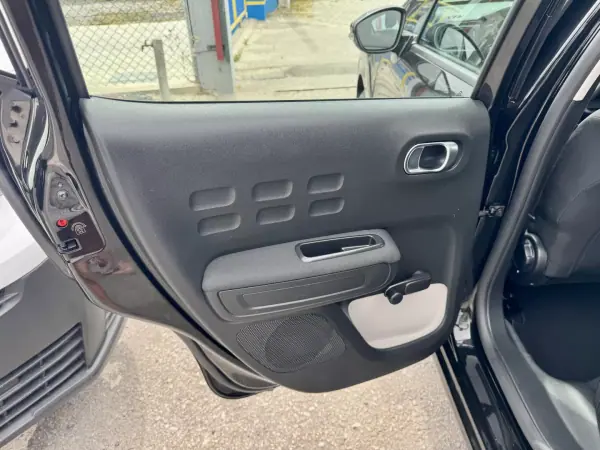 Citroën C3 2022 - 12750 EUR, 54038 km - 54038km - foto 19 de 25