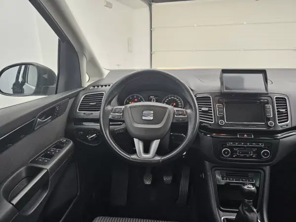 SEAT Alhambra 2011 - 12650 EUR, 216141 km - AUTO.MOTO.pt - 216141km - foto 18 de 51
