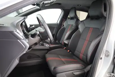 Renault Clio 2023 - 15950 EUR, 52147 km - AUTO.MOTO.pt - 52147km - foto 27 de 45