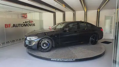 BMW 520 2017 - 19900 EUR, 342169 km - AUTO.MOTO.pt - 342169km - foto 13 de 68