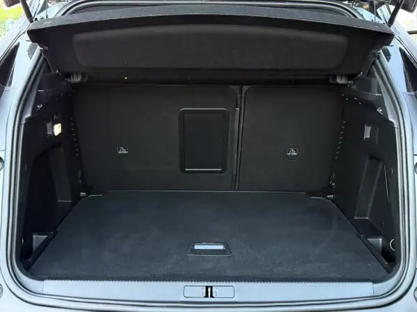 Peugeot 3008 2019 - 24900 EUR, 82000 km - AUTO.MOTO.pt - 82000km - foto 22 de 24