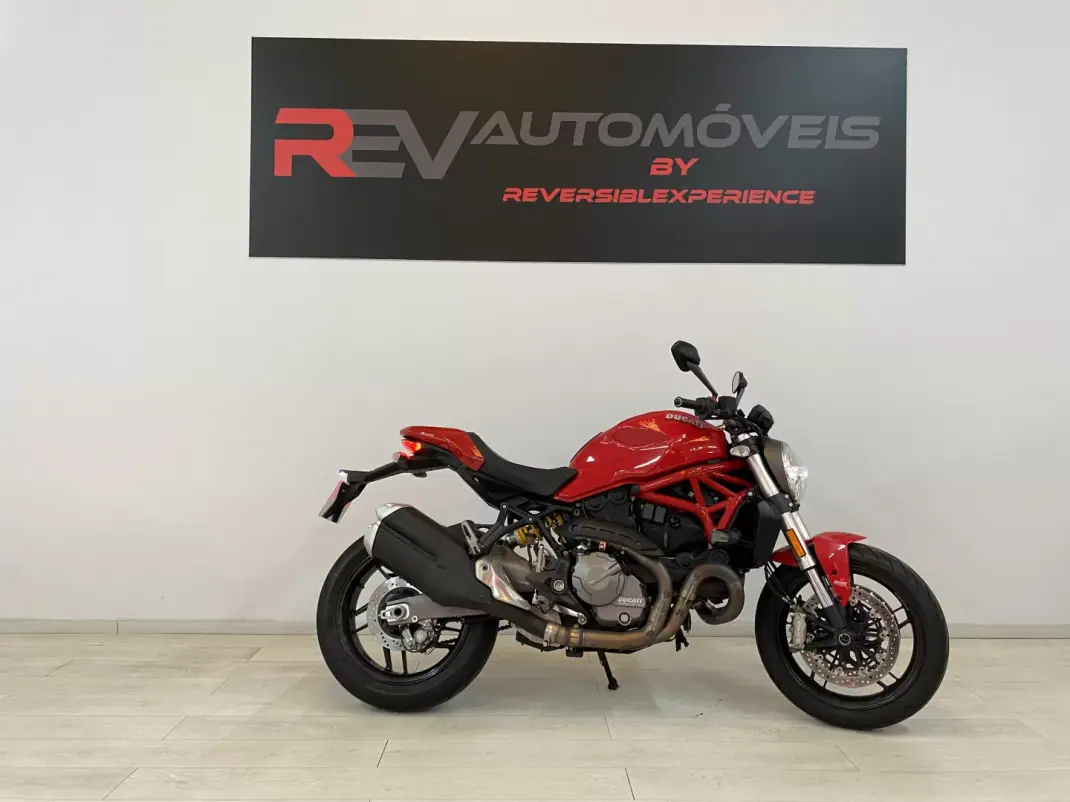 Ducati Monster 1000 2018 - 9950 EUR, 10707 km - AUTO.MOTO.pt - 10707km - foto 2 de 19