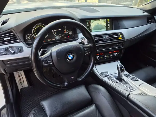 BMW 535 2011 - 20000 EUR, 222000 km - AUTO.MOTO.pt - 222000km - foto 7 de 20