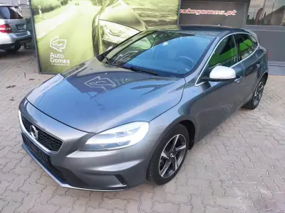 Volvo V40 2018 - 17500 EUR, 185000 km - AUTO.MOTO.pt - 185000km - foto 7 de 28