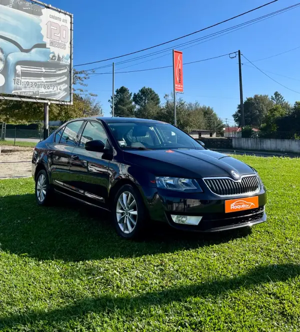 Skoda Octavia 2016 - 10500 EUR, 200000 km - AUTO.MOTO.pt - 200000km - foto 5 de 10