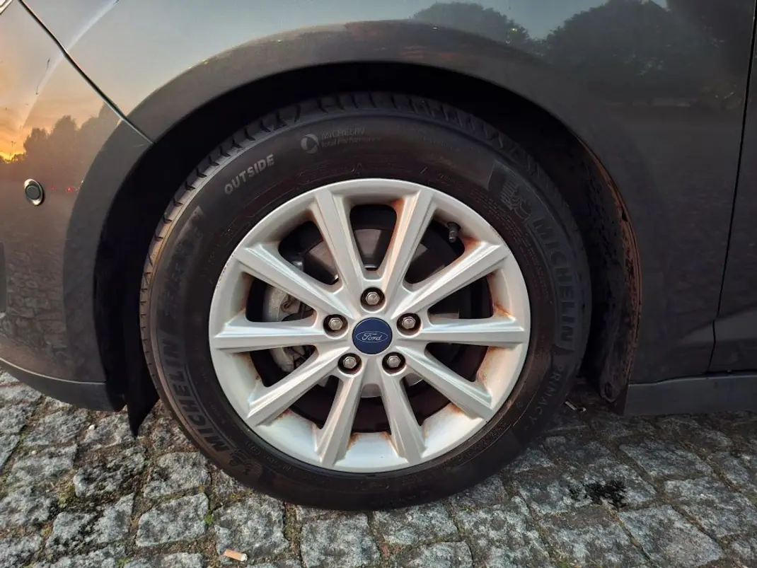 Ford C-Max 2017 - 12950 EUR, 135413 km - 135413km - foto 8 de 10