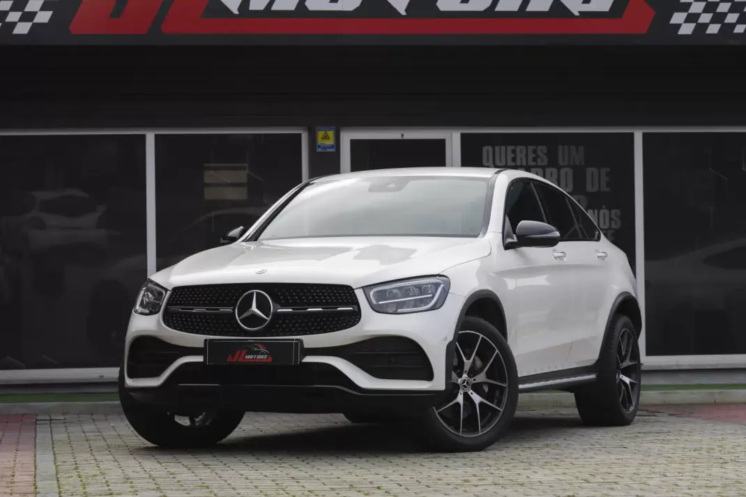 Mercedes-Benz GLC 300 2022 - 48900 EUR, 141780 km - AUTO.MOTO.pt - 141780km - foto 4 de 36