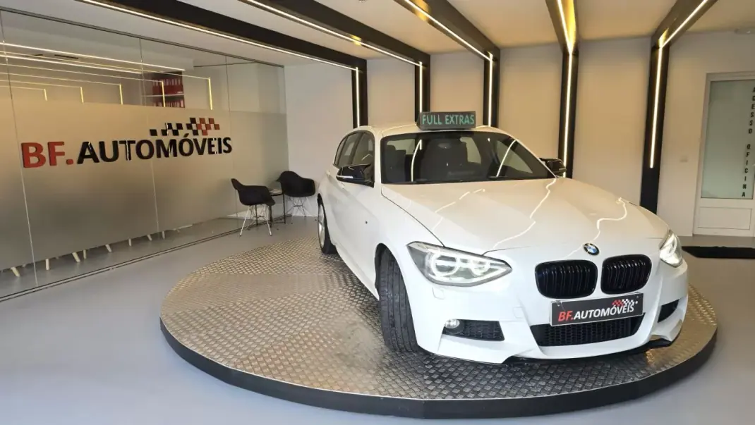 BMW 118 2012 - 13900 EUR, 229244 km - 229244km - foto 7 de 57