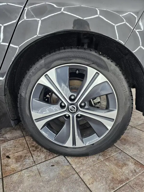 Nissan Leaf 2019 - 19500 EUR, 25097 km - AUTO.MOTO.pt - 25097km - foto 20 de 41