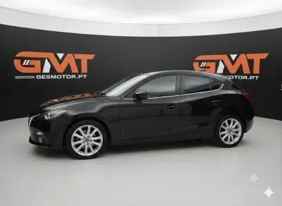 Mazda 3 2016 - 12490 EUR, 87000 km - AUTO.MOTO.pt - 87000km - foto 4 de 22