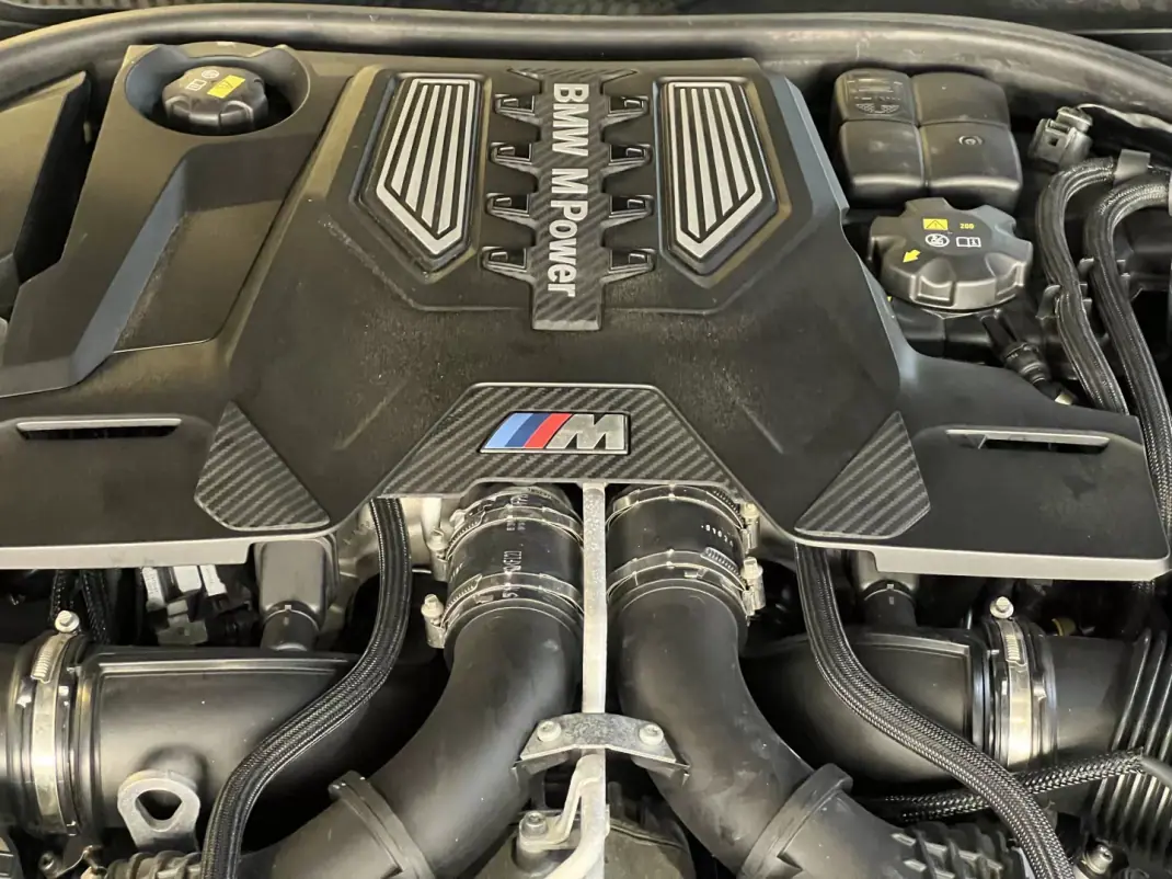 BMW M5 2019 - 87990 EUR, 80000 km - AUTO.MOTO.pt - 80000km - foto 32 de 59