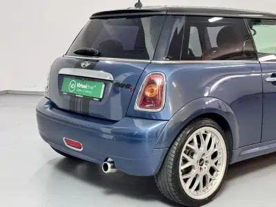 MINI 3 Portas 2010 - 7950 EUR, 181000 km - 181000km - foto 7 de 41