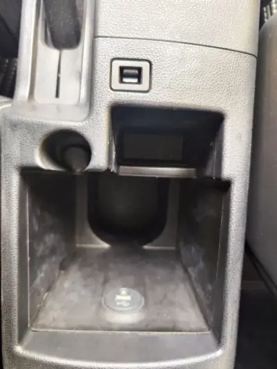 Nissan Qashqai 2013 - 9980 EUR, 197150 km - AUTO.MOTO.pt - 197150km - foto 39 de 40