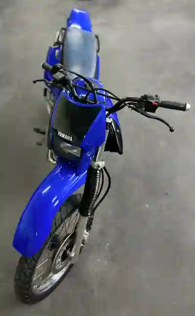 Yamaha Ténéré 700 2004 - 5500 EUR, 16000 km - AUTO.MOTO.pt - 16000km - foto 12 de 18