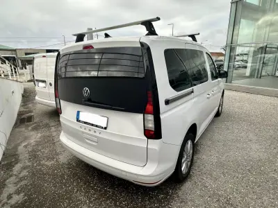 Volkswagen Caddy 2023 - 26000 EUR, 37000 km - AUTO.MOTO.pt - 37000km - foto 2 de 4