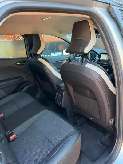 Renault Captur 2023 - 17900 EUR, 80425 km - 80425km - foto 16 de 21