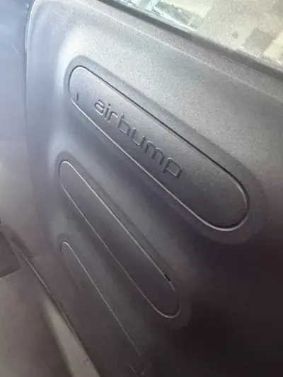 Citroën C4 Cactus 2017 - 12500 EUR, 70000 km - AUTO.MOTO.pt - 70000km - foto 6 de 14