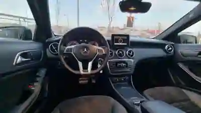 Mercedes-Benz A 220 2014 - 16000 EUR, 196000 km - AUTO.MOTO.pt - 196000km - foto 7 de 10