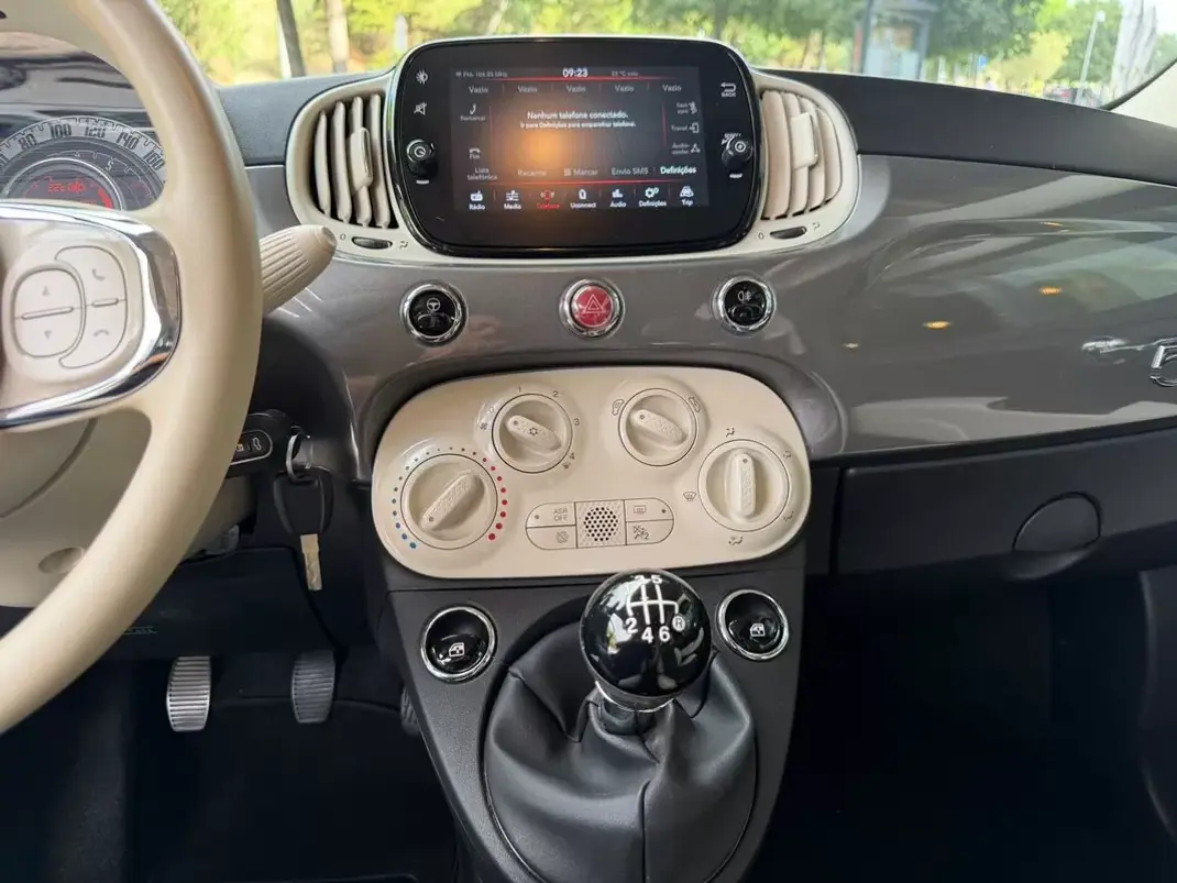 Fiat 500C 2022 - 11900 EUR, 49895 km - 49895km - foto 17 de 21