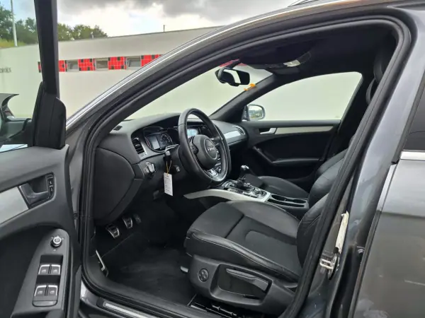 Audi A4 Avant 2014 - 15490 EUR, 202000 km - AUTO.MOTO.pt - 202000km - foto 2 de 18