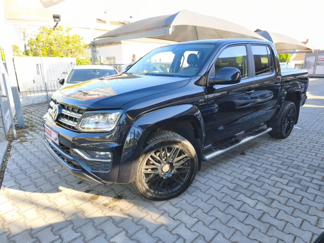 Volkswagen Amarok 2019 - 37000 EUR, 185000 km - AUTO.MOTO.pt - 185000km - foto 4 de 17