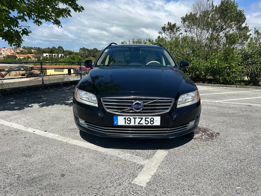Volvo V60 2013 - 6890 EUR, 240000 km - AUTO.MOTO.pt - 240000km - foto 2 de 19