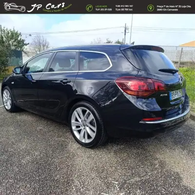 Opel Astra Sports Tourer 2015 - 10500 EUR, 155410 km - AUTO.MOTO.pt - 155410km - foto 6 de 19