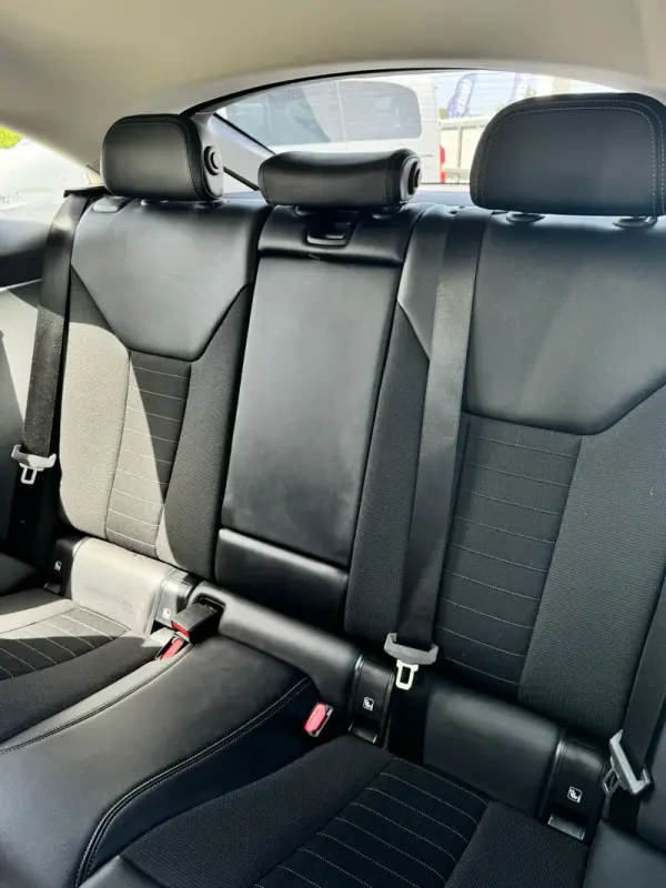 BMW i4 2022 - 34500 EUR, 141612 km - AUTO.MOTO.pt - 141612km - foto 23 de 45