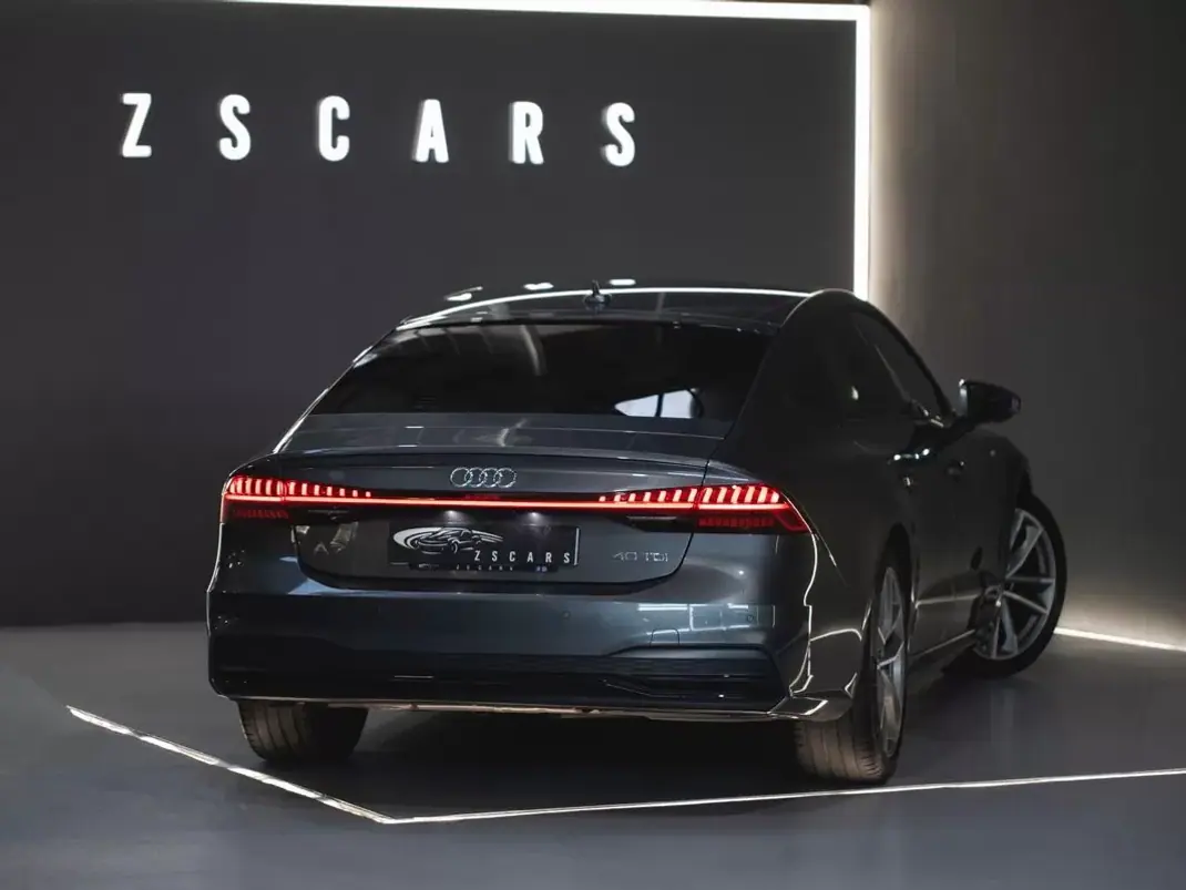 Audi A7 2019 - 43990 EUR, 63000 km - 63000km - foto 5 de 28