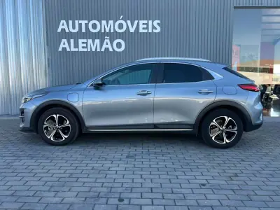 Kia XCeed 2022 — foto 4 de 21