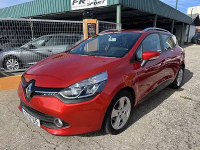 Renault Clio Sport Tourer 2013 - 6950 EUR, 167808 km - AUTO.MOTO.pt - 167808km - foto 3 de 12