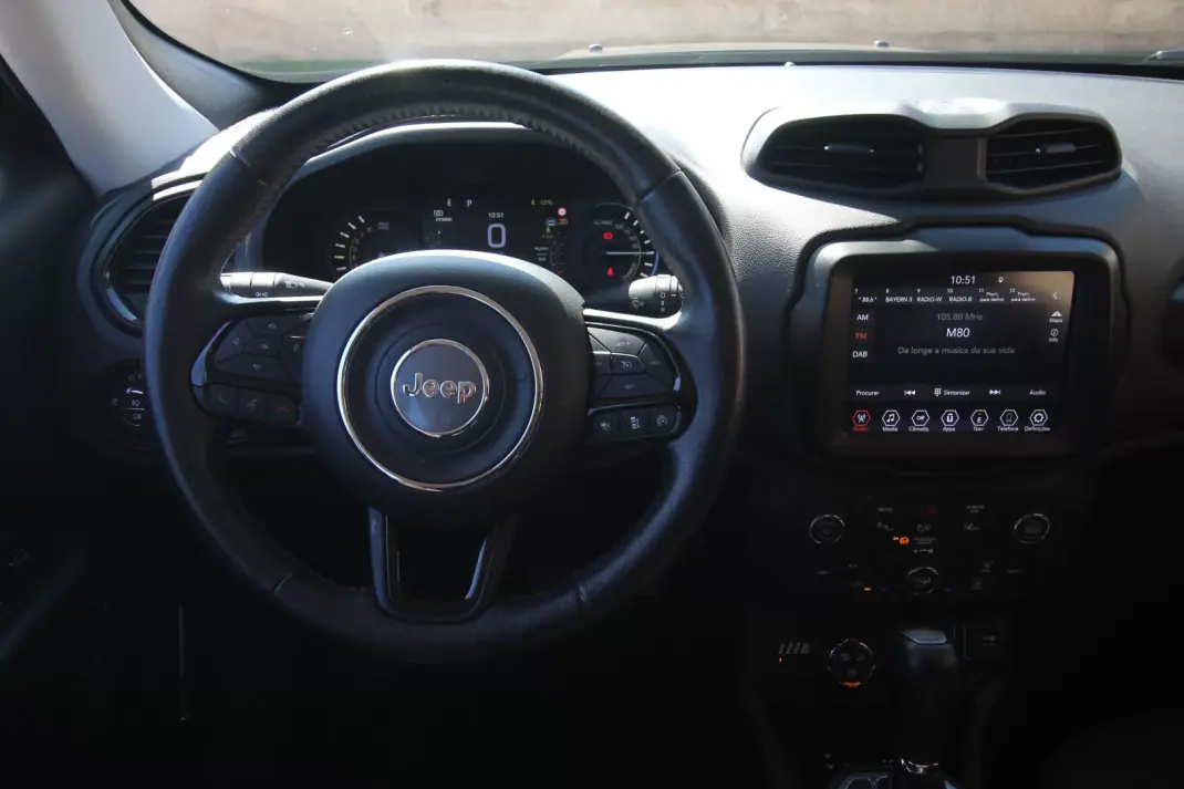 Jeep Renegade 2022 - 18990 EUR, 99500 km - 99500km - foto 46 de 49