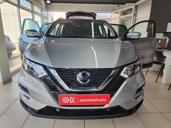 Nissan Qashqai 2019 - 16250 EUR, 106000 km - AUTO.MOTO.pt - 106000km - foto 20 de 34