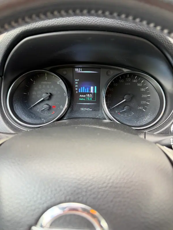 Nissan Qashqai 2015 - 12500 EUR, 193000 km - 193000km - foto 9 de 10