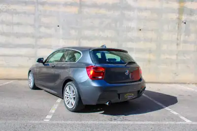 BMW 120 2014 - 18990 EUR, 145000 km - AUTO.MOTO.pt - 145000km - foto 19 de 36