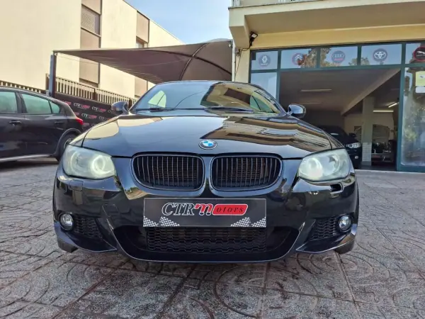 BMW 320 2010 - 14900 EUR, 220000 km - AUTO.MOTO.pt - 220000km - foto 32 de 42